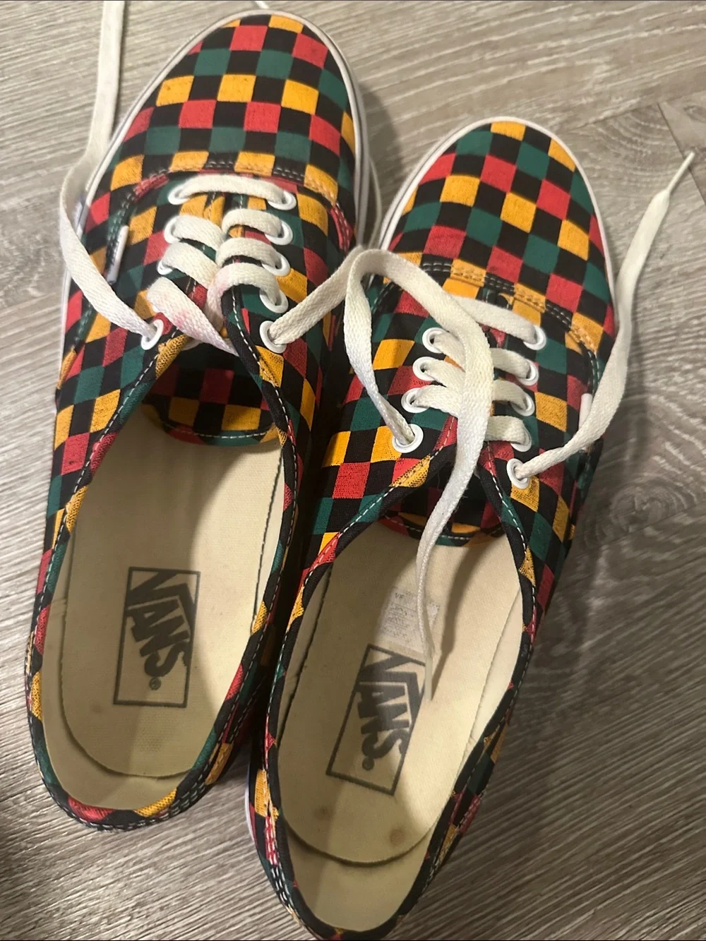 Vans Checkerboard Low-Top Sneakers in Black, Red, Yellow, Green - Picture 4 of 5